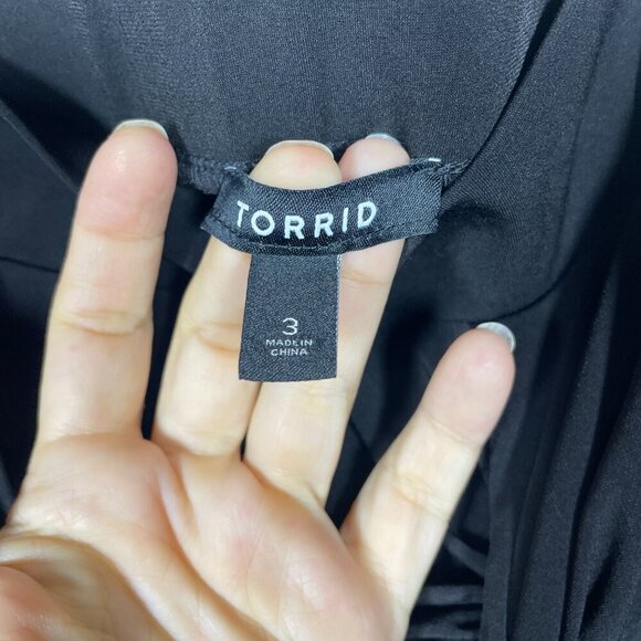 Torrid Women's Black Knot Skirt Stretch Evening Party Size: 3X! - Picture 3 of 4